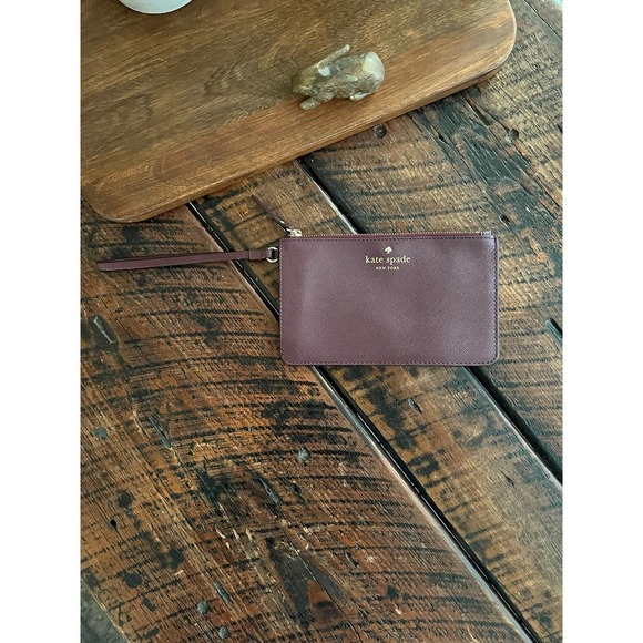 Kate Spade plum/maroon colored wristlet/clutch - Picture 3 of 11